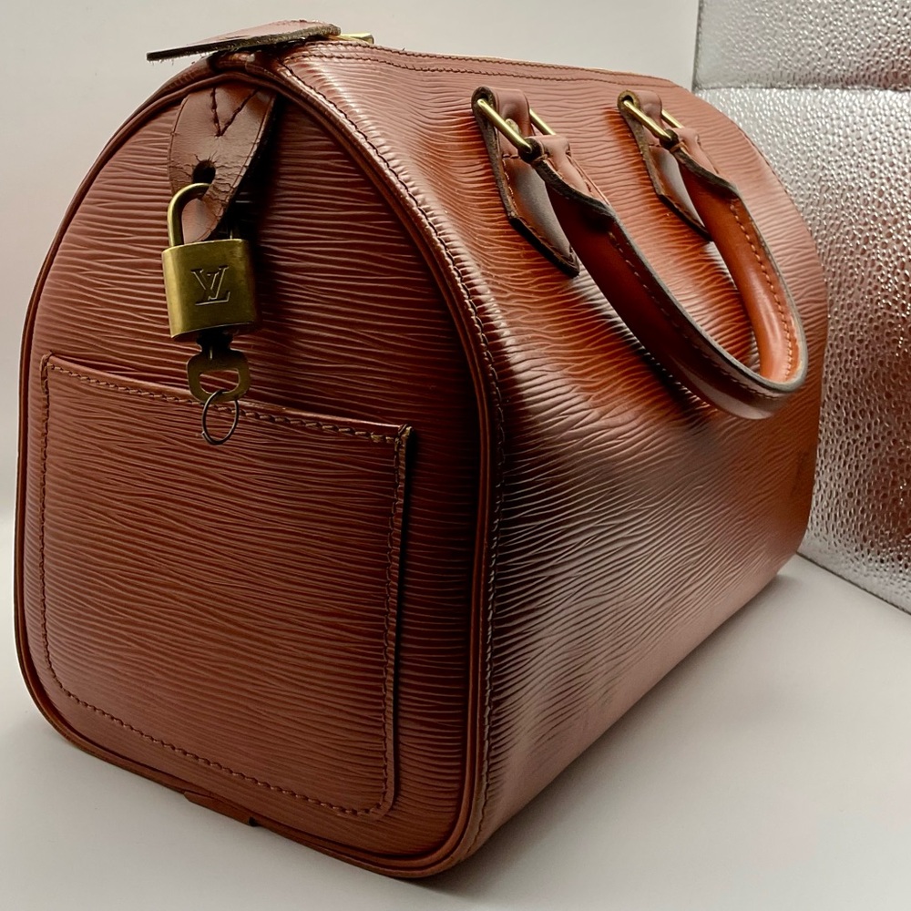 Louis Vuitton Epi cognac leather Speedy 25 W/ LV LOCK AND KEY. - Picture 5 of 12